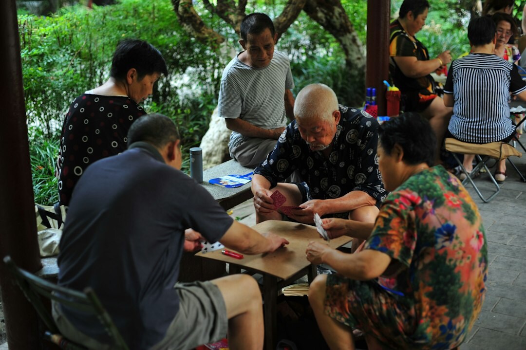 elderly people painting class
